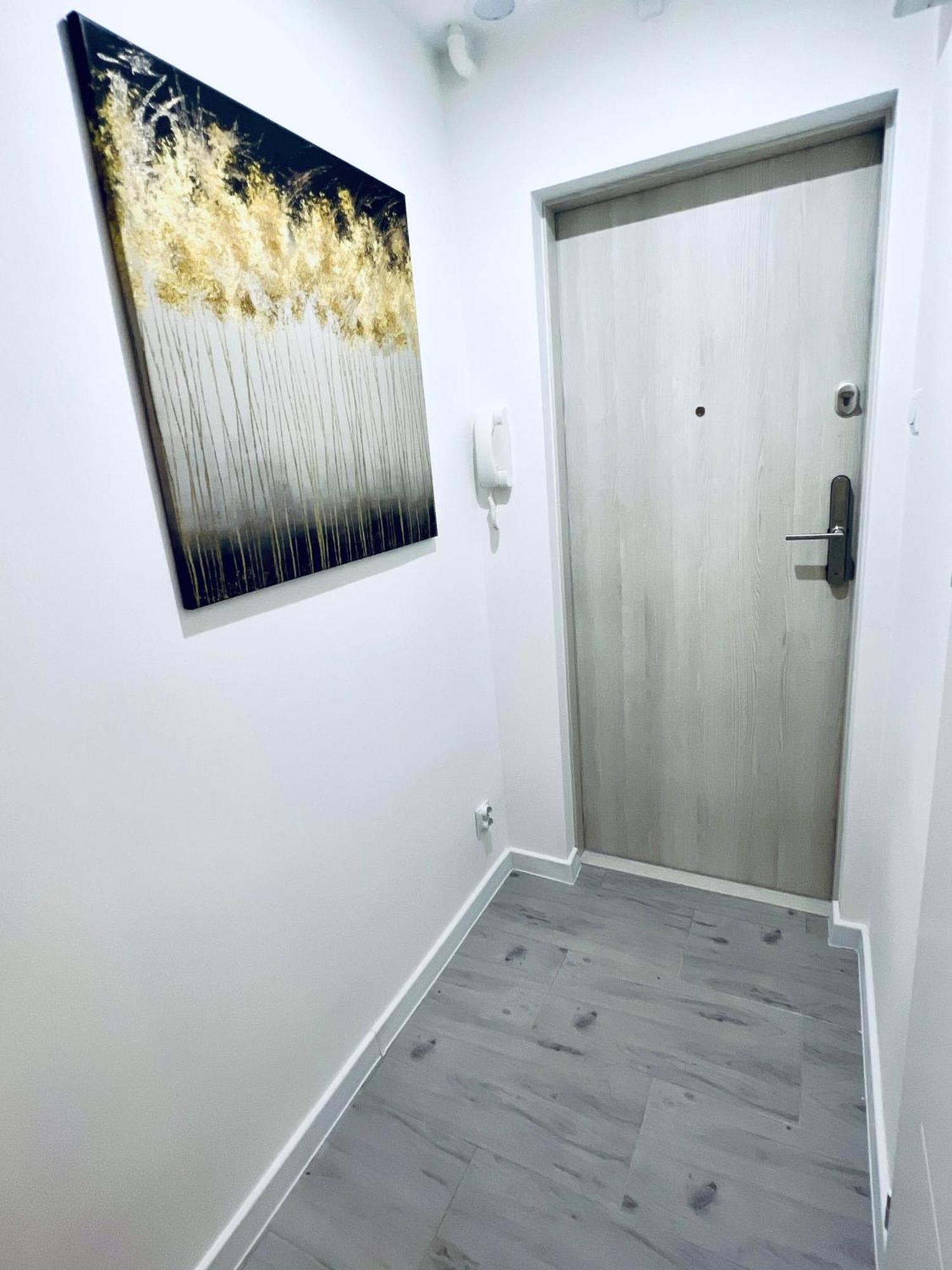 Apartament Happy Place Family & Business Targi Kielce Esterno foto